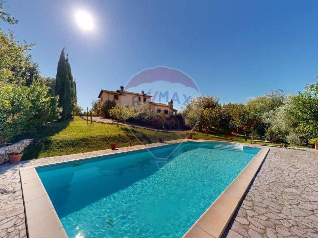 Villa Indipendente in vendita a Piedicasale, Calvi dell'Umbria