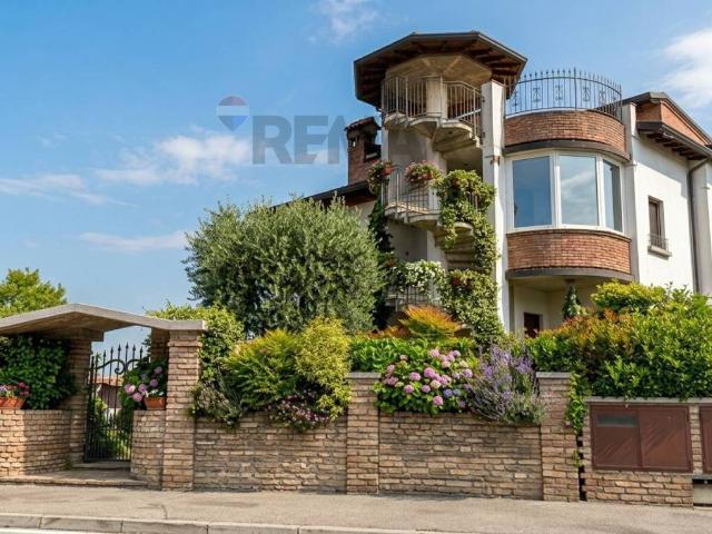 Villa Indipendente in vendita a Calvisano, Brescia