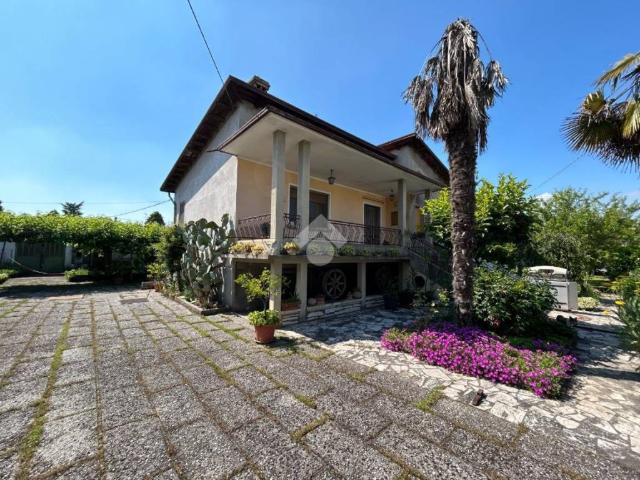 Villa Indipendente in vendita a Calvisano, Lombardia