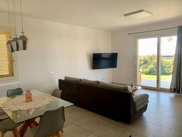 Villa Indipendente in vendita a Carraia, Camaiore