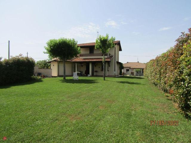 Villa Indipendente in vendita a Paduletto, Camaiore