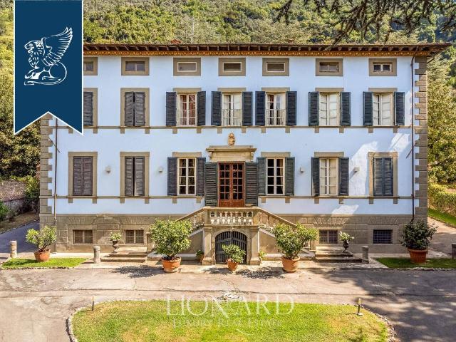 Villa Indipendente in vendita a Camaiore, Toscana