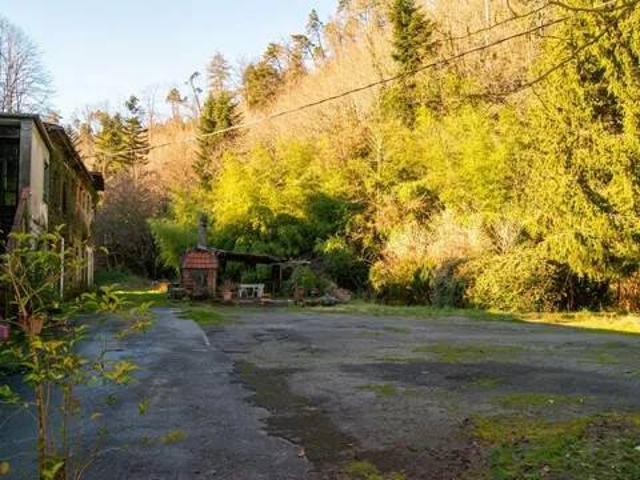 Villa Indipendente in vendita a Vallone, Camaiore