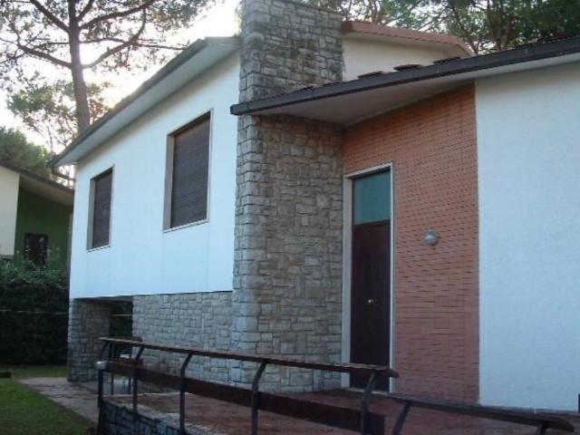 Villa Indipendente in vendita a Camaiore, Toscana