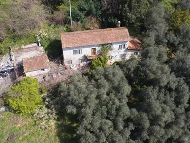 Villa Indipendente in vendita a Nocchi, Camaiore