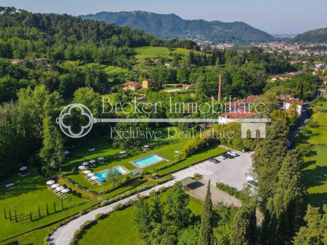 Villa Indipendente in vendita a Arancio, Camaiore