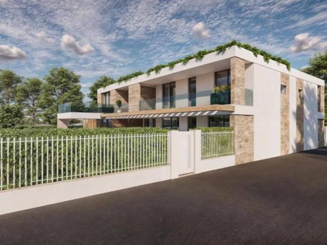Villa Indipendente in vendita a Camaiore, Toscana
