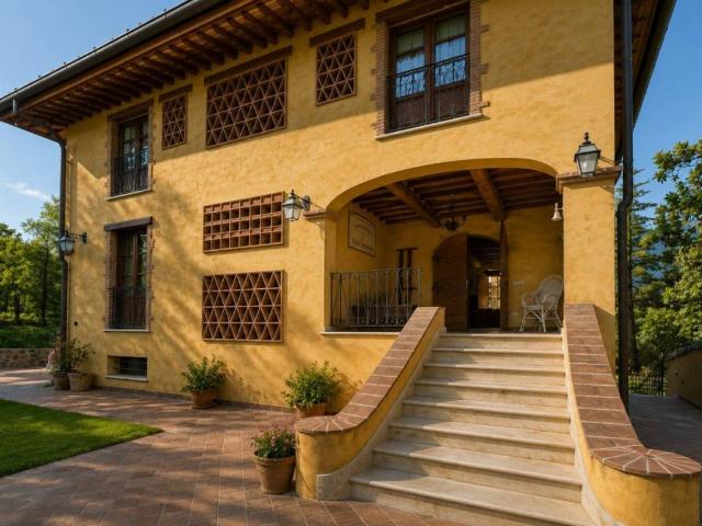 Villa Indipendente in vendita a Salapreti, Camaiore
