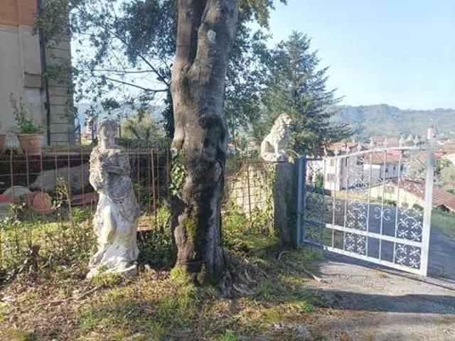 Villa Indipendente in vendita a Vado, Camaiore