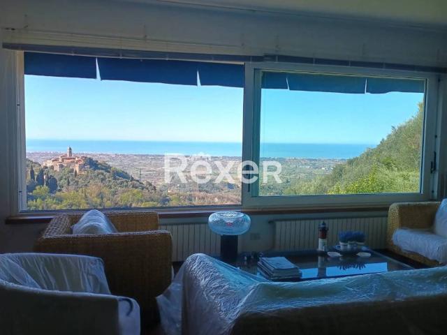 Villa Indipendente in vendita a località Bucine, Camaiore