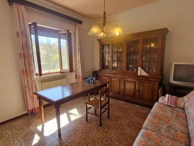 Villa Indipendente in vendita a Vallone, Camaiore