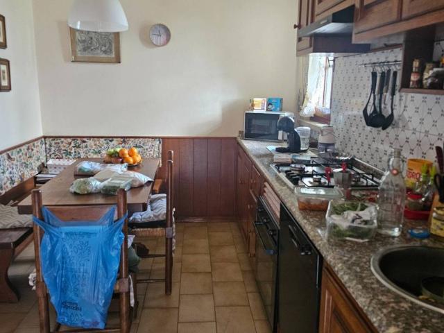 Villa Indipendente in vendita a Camaiore, Toscana