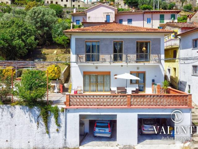 Villa Indipendente in vendita a Torcigliano, Camaiore