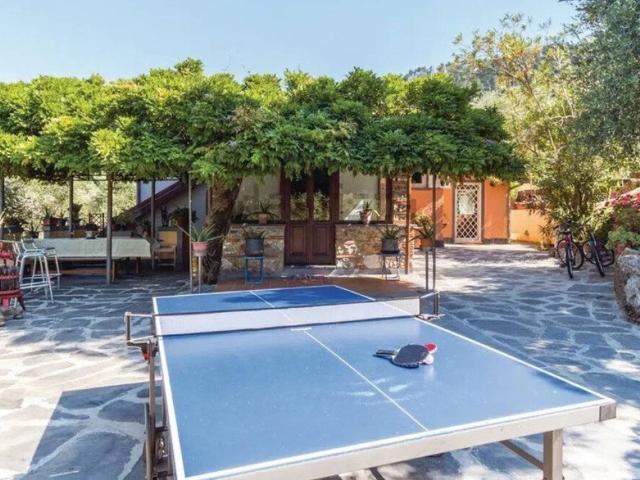 Villa Indipendente in vendita a Marignana, Camaiore