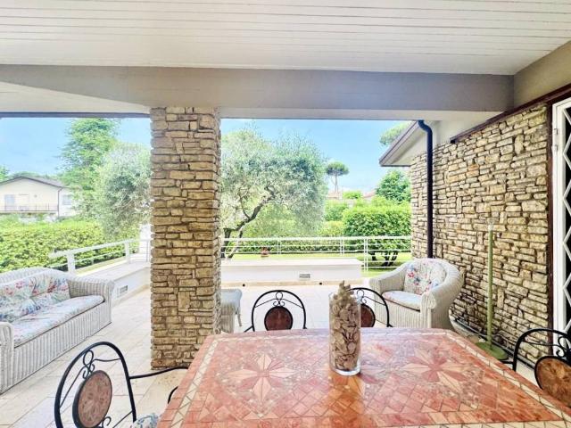 Villa Indipendente in vendita a Camaiore, Lucca