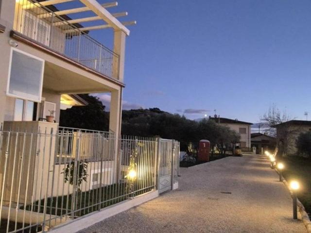 Villa Indipendente in vendita a Camaiore, Toscana
