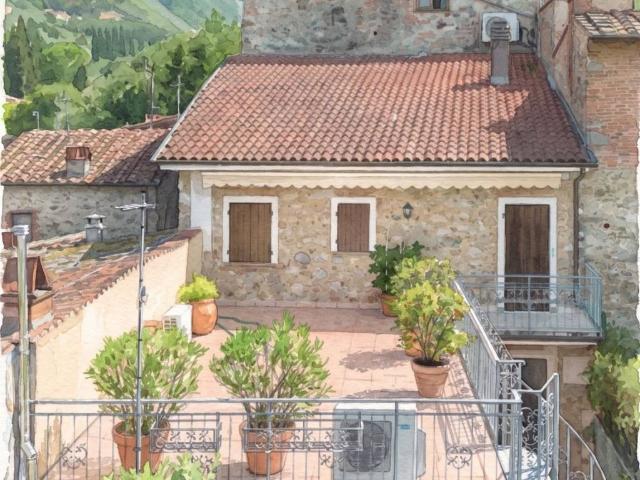 Villa Indipendente in vendita a Camaiore, Toscana