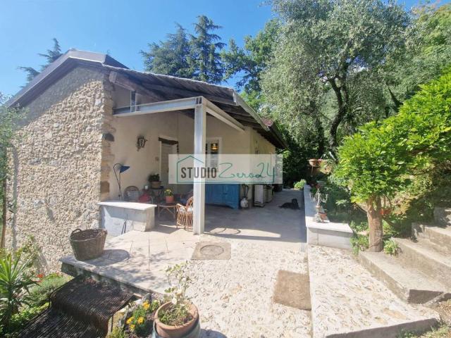 Villa Indipendente in vendita a Casette, Camaiore