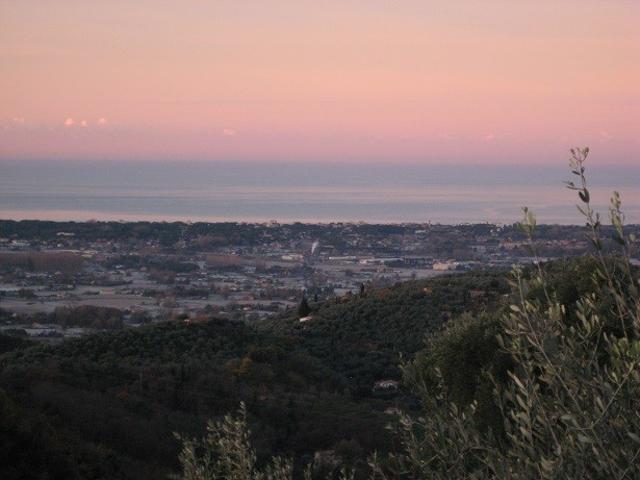 Villa Indipendente in vendita a La Culla, Stazzema