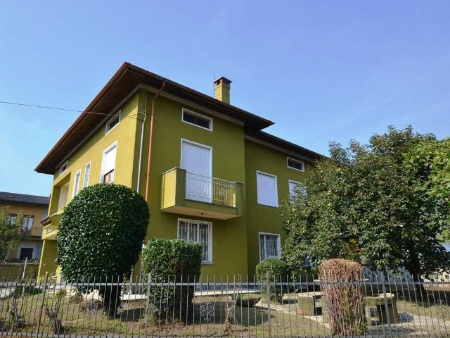Villa Indipendente in vendita a Piemonte, Biella
