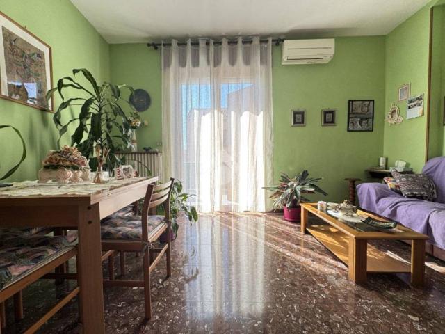 Villa Indipendente in vendita a Piemonte, Novara
