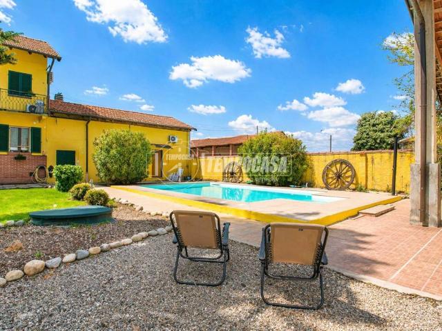 Villa Indipendente in vendita a Piemonte, Novara