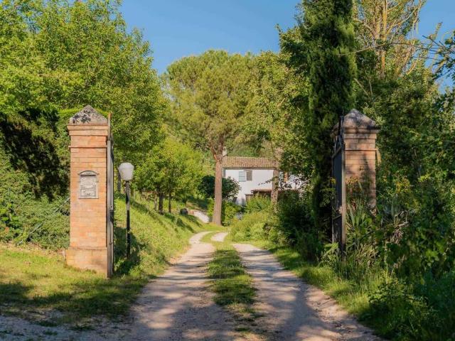 Villa Indipendente in vendita a Marche, Macerata