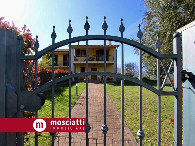 Villa Indipendente in vendita a Marche, Macerata