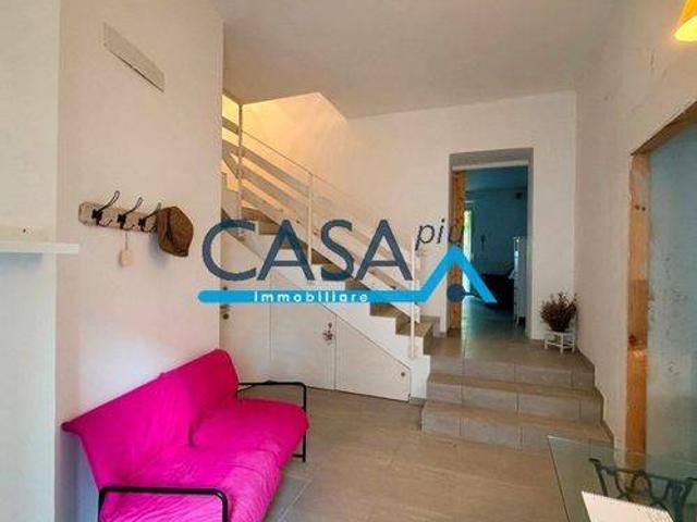 Villa Indipendente in vendita a Pastorano, Campania