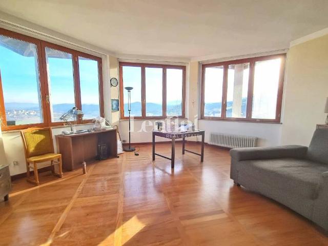 Villa Indipendente in vendita a Piemonte, Alessandria