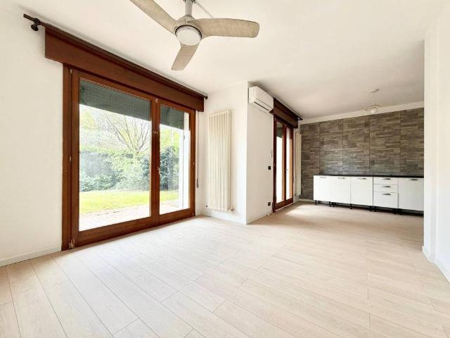 Villa Indipendente in vendita a Santa Maria di Camisano, Camisano Vicentino