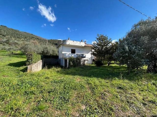 Villa Indipendente in vendita a Campagna, Campania
