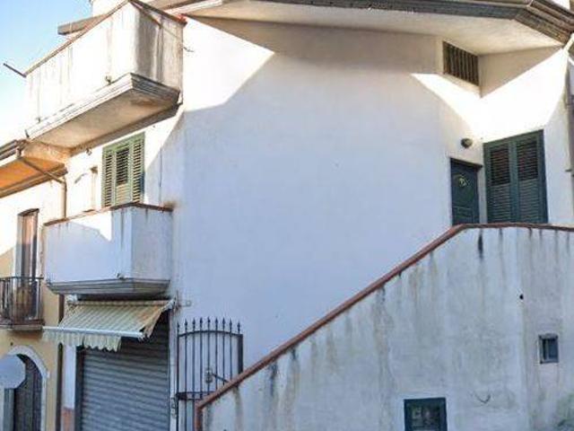 Villa Indipendente in vendita a Campagna, Campania