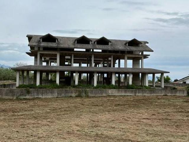 Villa Indipendente in vendita a Campagna, Campania