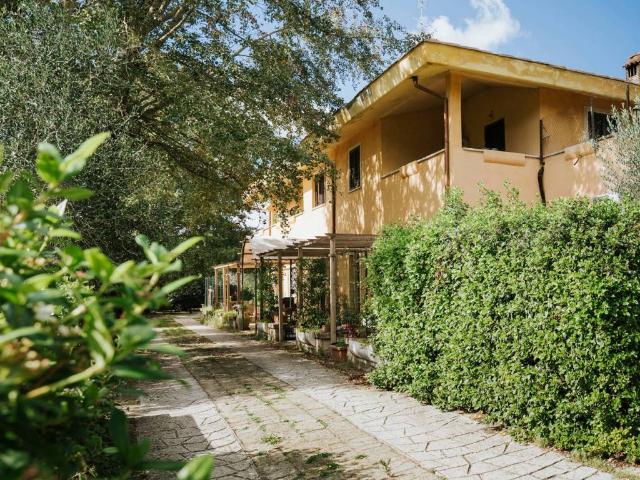 Villa Indipendente in vendita a Roma Capitale, Lazio