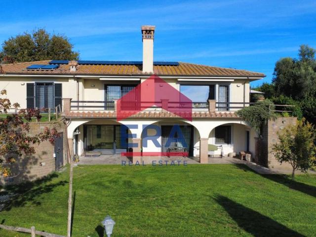Villa Indipendente in vendita a Roma Capitale, Lazio