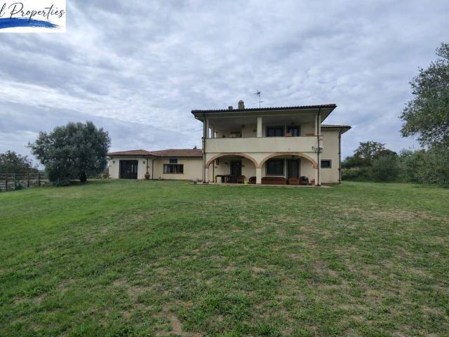 Villa Indipendente in vendita a Roma Capitale, Lazio