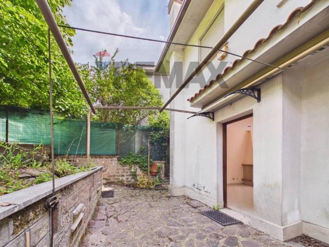 Villa Indipendente in vendita a Roma Capitale, Lazio