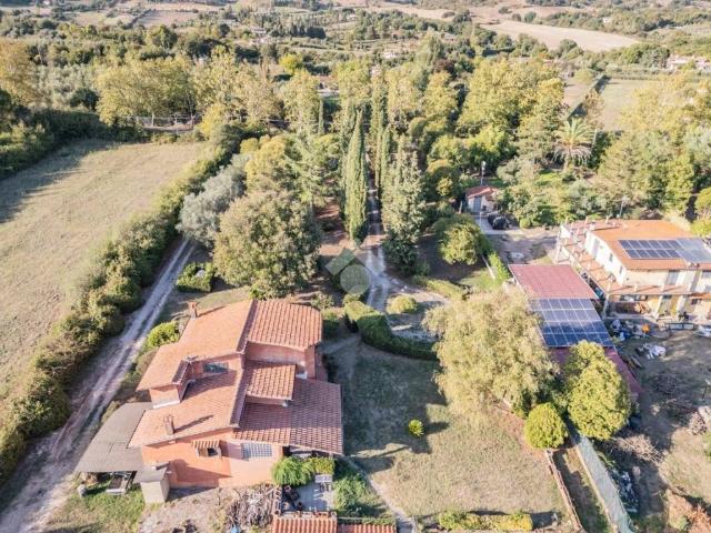 Villa Indipendente in vendita a Campagnano di Roma, Roma Capitale