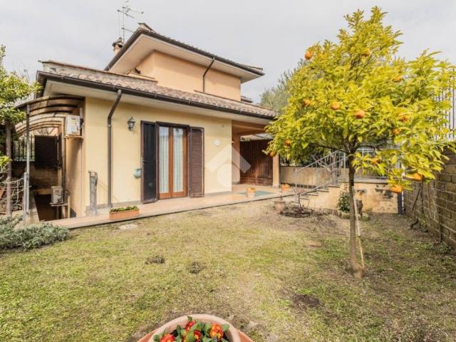 Villa Indipendente in vendita a Roma Capitale, Lazio