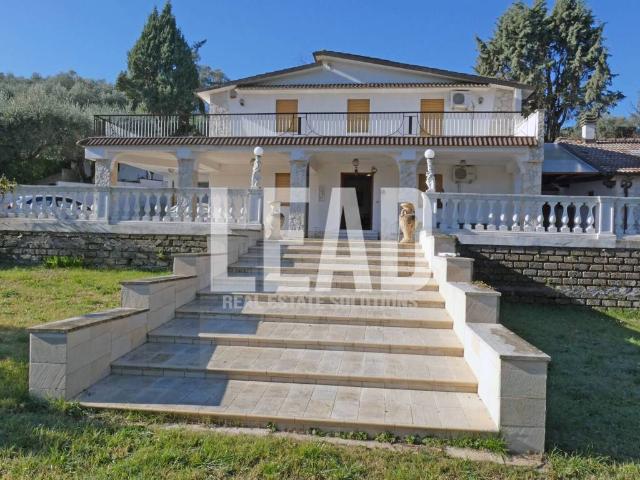 Villa Indipendente in vendita a Roma Capitale, Lazio