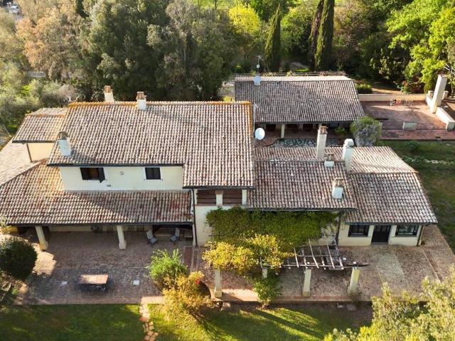 Villa Indipendente in vendita a Roma Capitale, Lazio