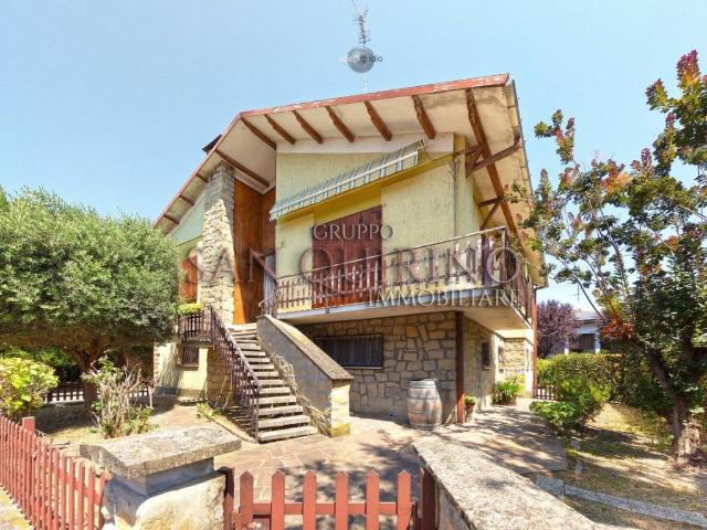 Villa Indipendente in vendita a Pianura Reggiana, Re
