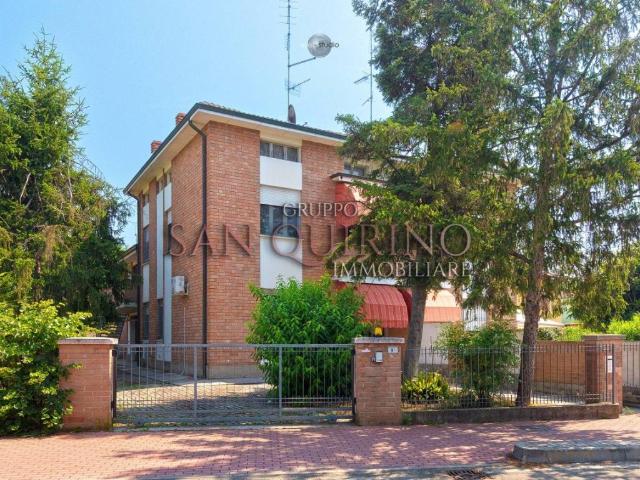 Villa Indipendente in vendita a Pianura Reggiana, Re