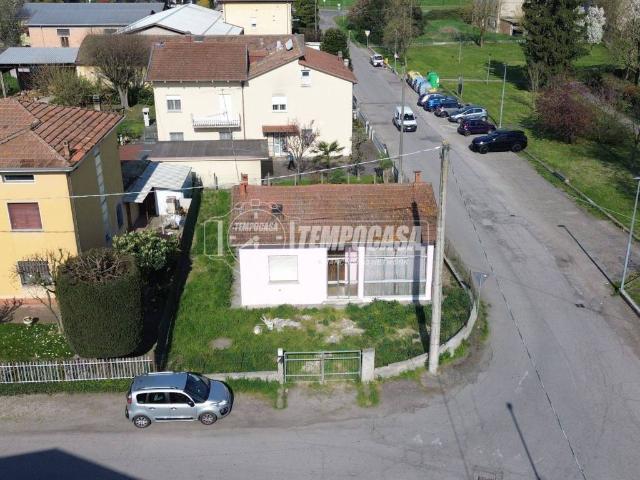 Villa Indipendente in vendita a Pianura Reggiana, Re
