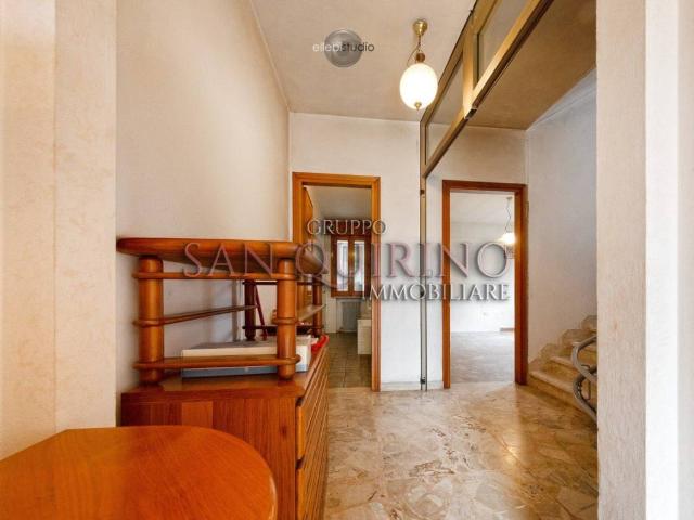Villa Indipendente in vendita a Pianura Reggiana, Re