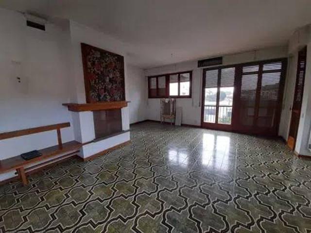 Villa Indipendente in vendita a San Lorenzo, Campi Bisenzio