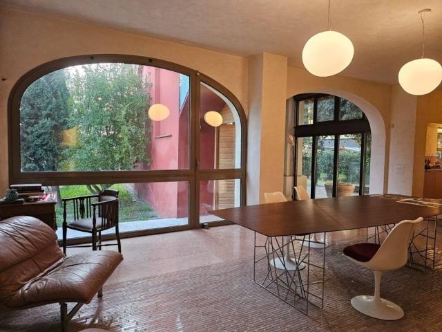 Villa Indipendente in vendita a Santa Maria, Campi Bisenzio