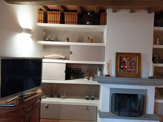 Villa Indipendente in vendita a Capalle, Campi Bisenzio
