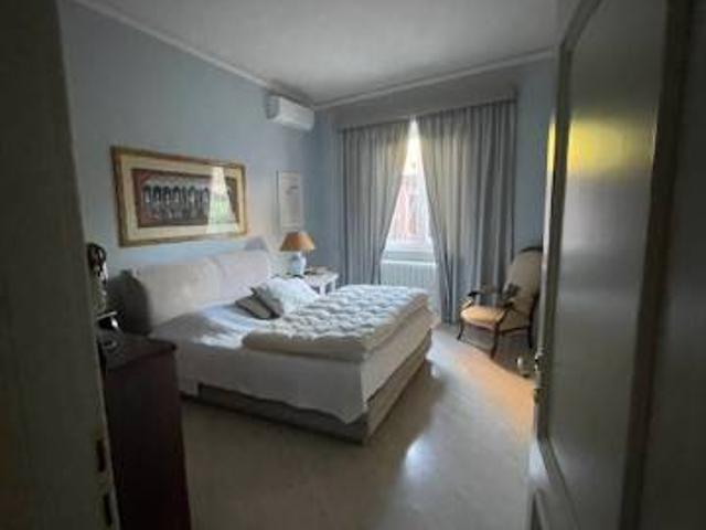 Villa Indipendente in vendita a San Donnino, Campi Bisenzio